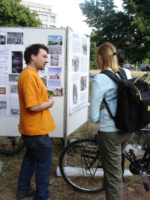 Infotafeln auf dem Sommerfest